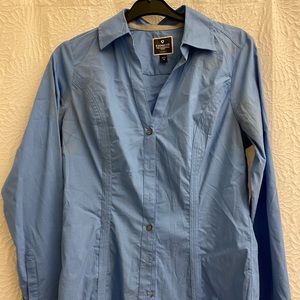 Express "the essential" sky blue fitted blouse